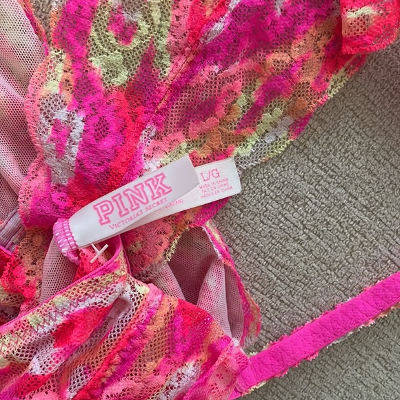 Large Victoria’s Secret PINK Neon Pink Tie-dye Bralette - Picture 3 of 4
